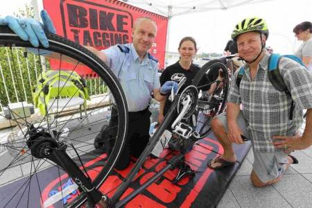 Bike Theft Initiative Gets Out And About Bike Theft Initiative Gets Out And About