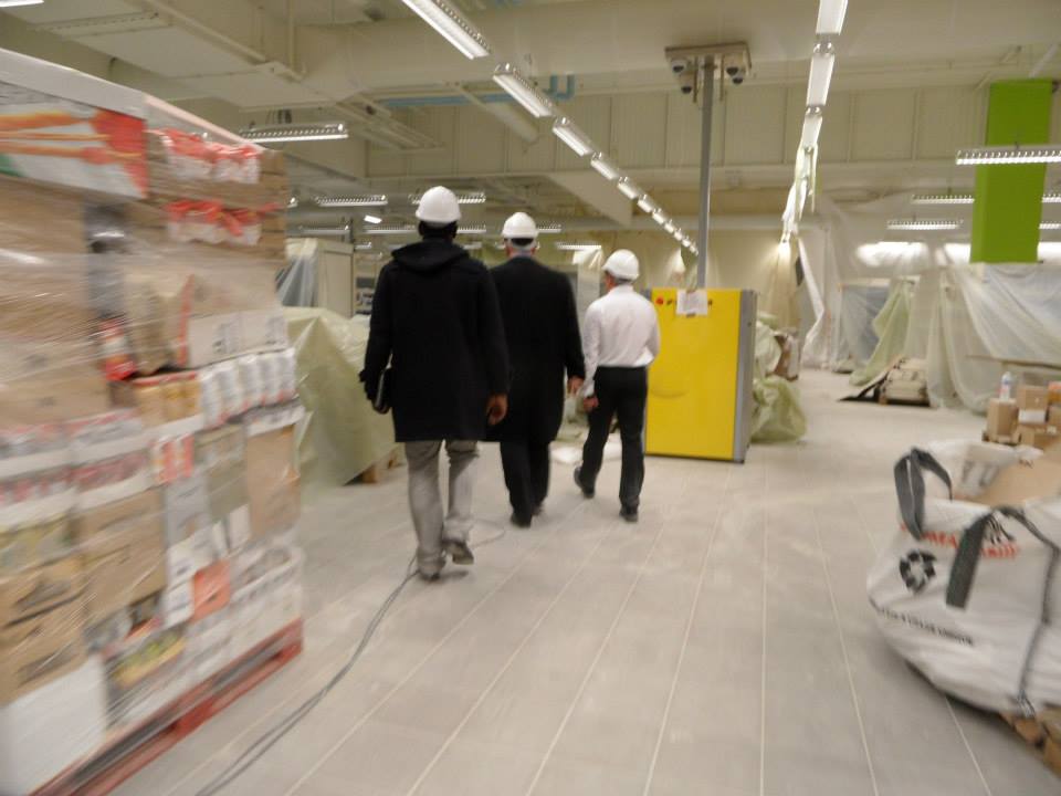Shopping Centre Secured With Spray