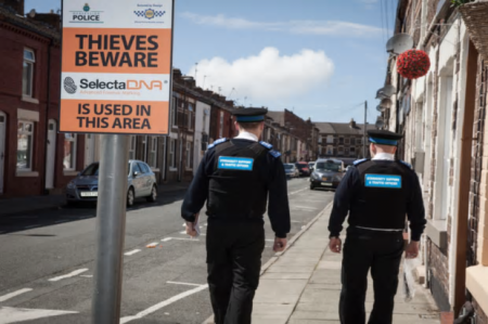 Forensic Spray Tackles Burglaries In Merseyside Forensic Spray Tackles Burglaries In Merseyside