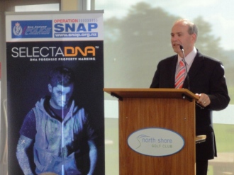 i-promise-im-not-on-the-payroll-brown